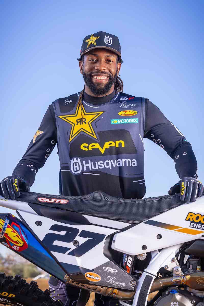 Il Team Rockstar Energy Husqvarna Factory Racing pronto per la stagione 2025